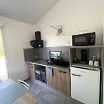 Maison Avec Grand Espace En Hauteur Saint-Georges-des-Coteaux