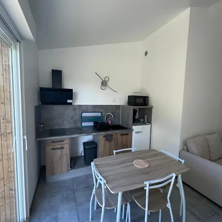 Maison Avec Grand Espace En Hauteur Holiday home *