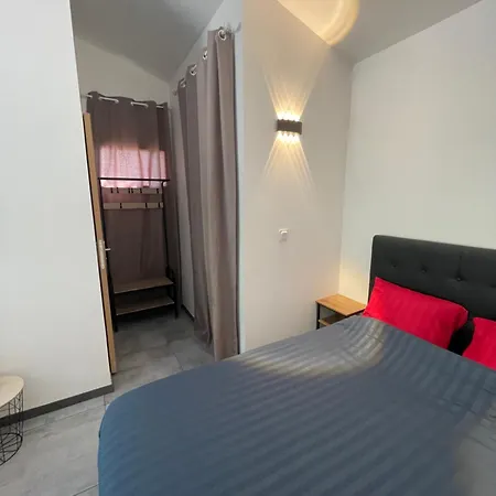 Maison Avec Grand Espace En Hauteur Holiday home Saint-Georges-des-Coteaux