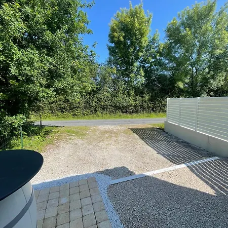 בית נופש Maison Avec Grand Espace En Hauteur *