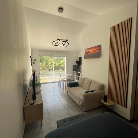 Maison Avec Grand Espace En Hauteur *