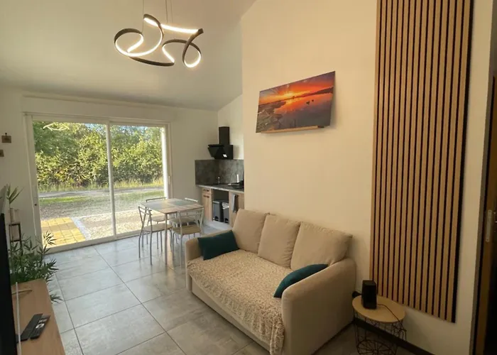 Σπίτι διακοπών Maison Avec Grand Espace En Hauteur Saint-Georges-des-Côteaux