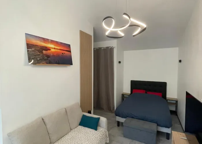 Maison Avec Grand Espace En Hauteur Saint-Georges-des-Côteaux